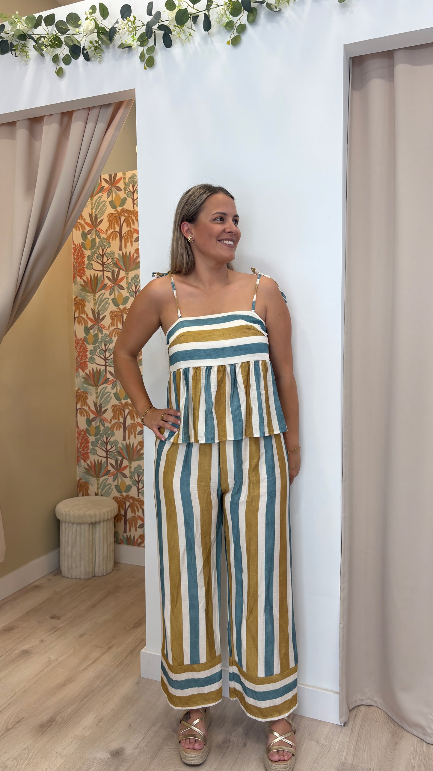 Conjunto Linia en color Turquesa y Mostaza