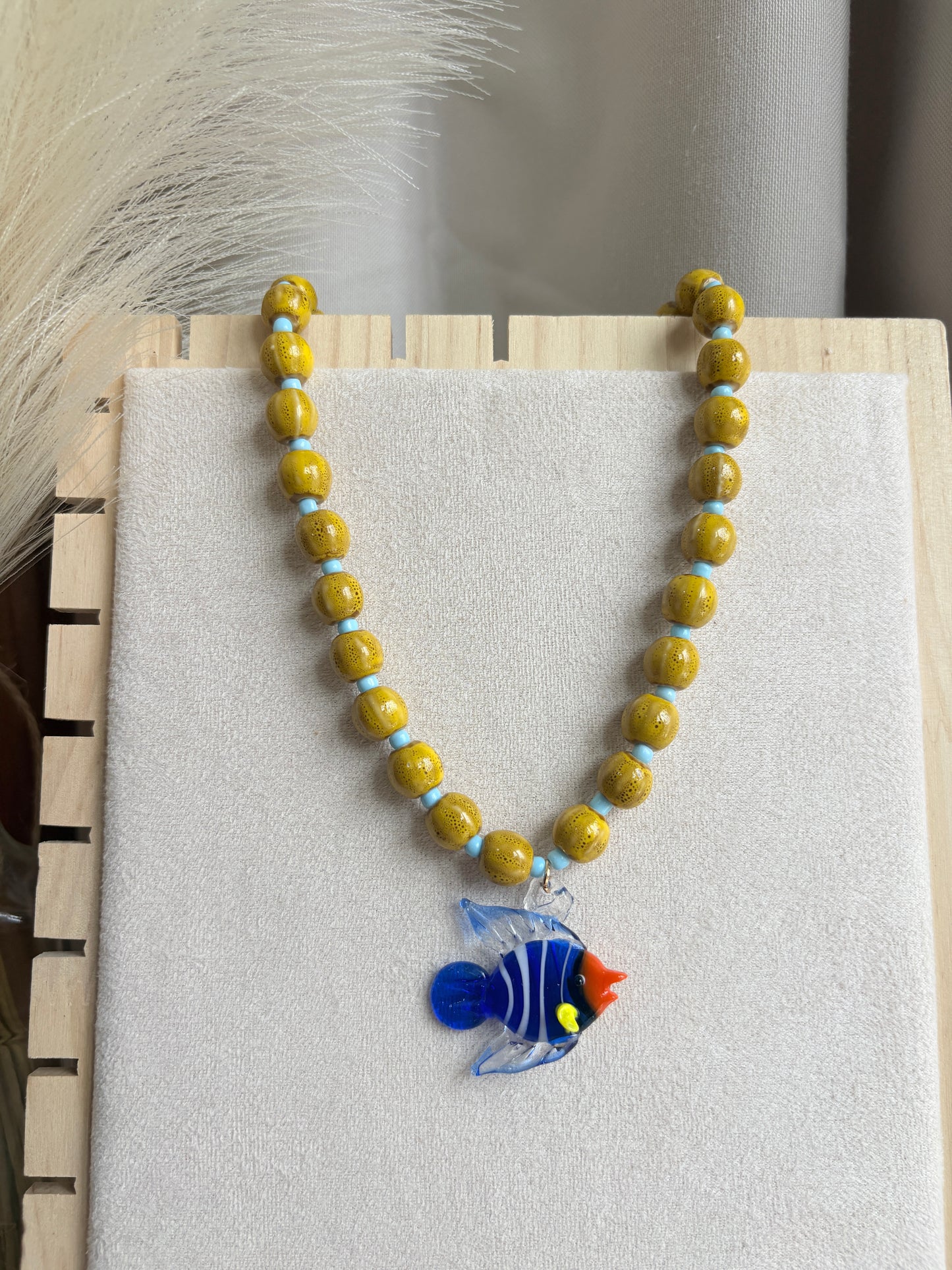 Collar Cerámica Amarillo Pez