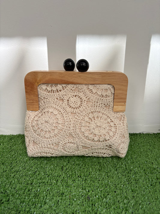 Mini Bolso Crochet Asa Madera