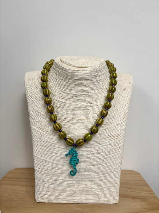Collar de Cerámica Caballito de Mar Turquesa